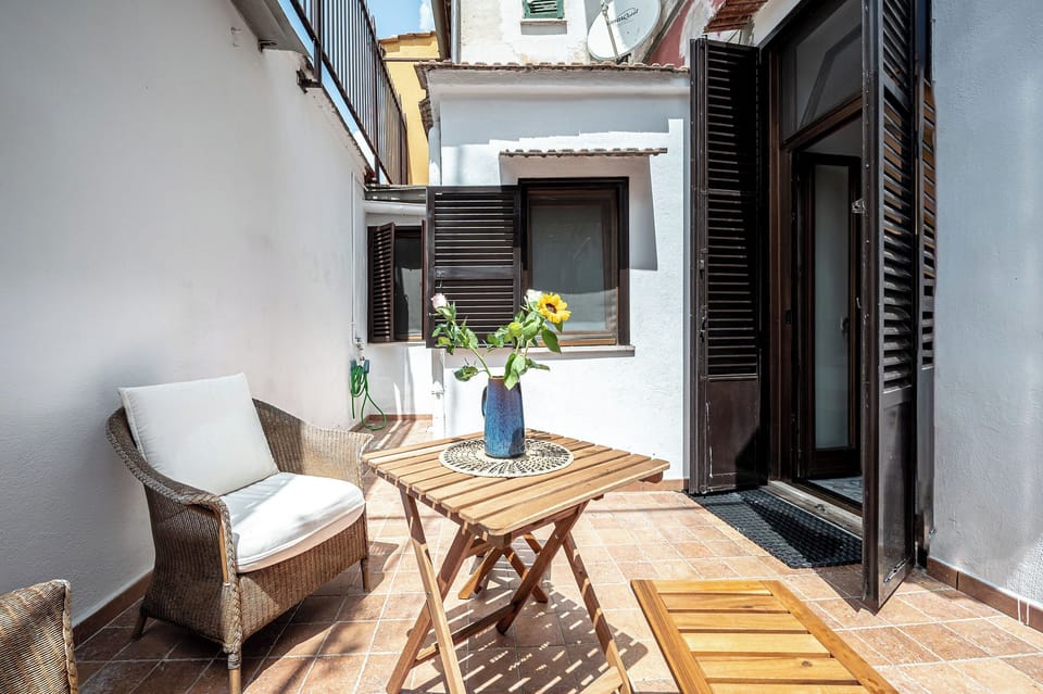Comfort Double Room | Outdoor dining