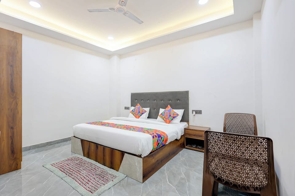Deluxe Room | Egyptian cotton sheets, premium bedding, in-room safe, free WiFi