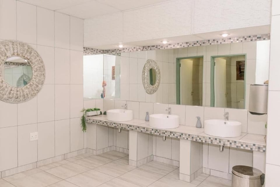 Shower, towels, soap, shampoo