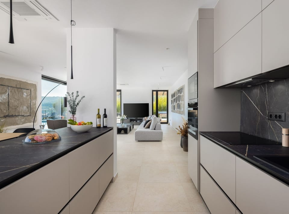 Villa (Five Bedroom Villa with the Pool) | Living room