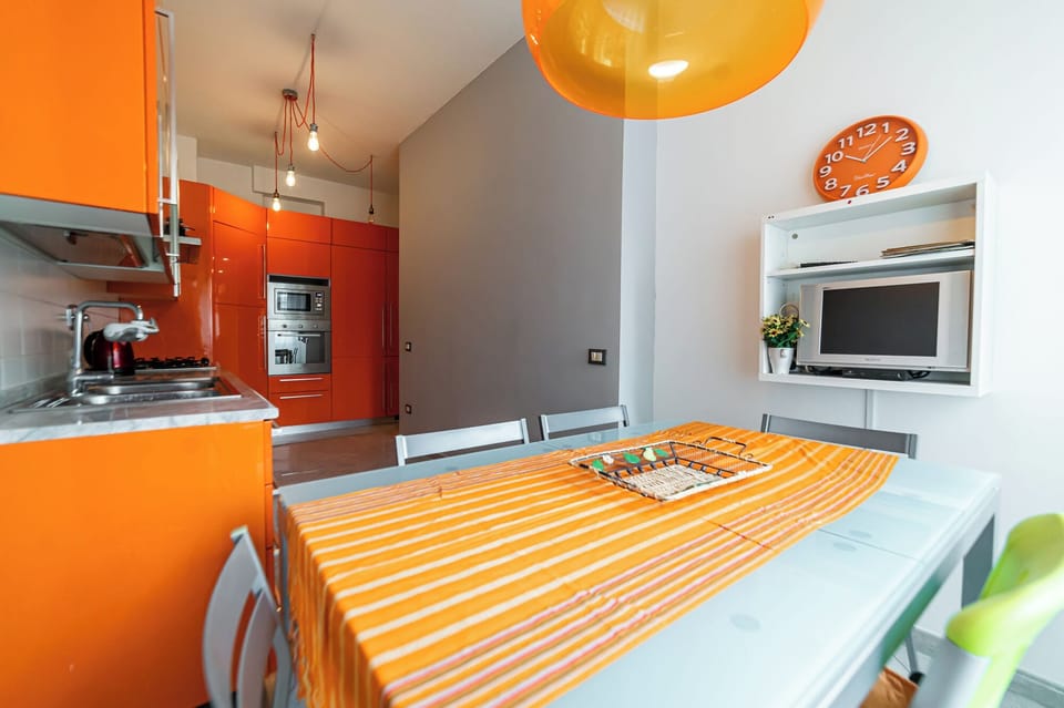 Apartment | Dining