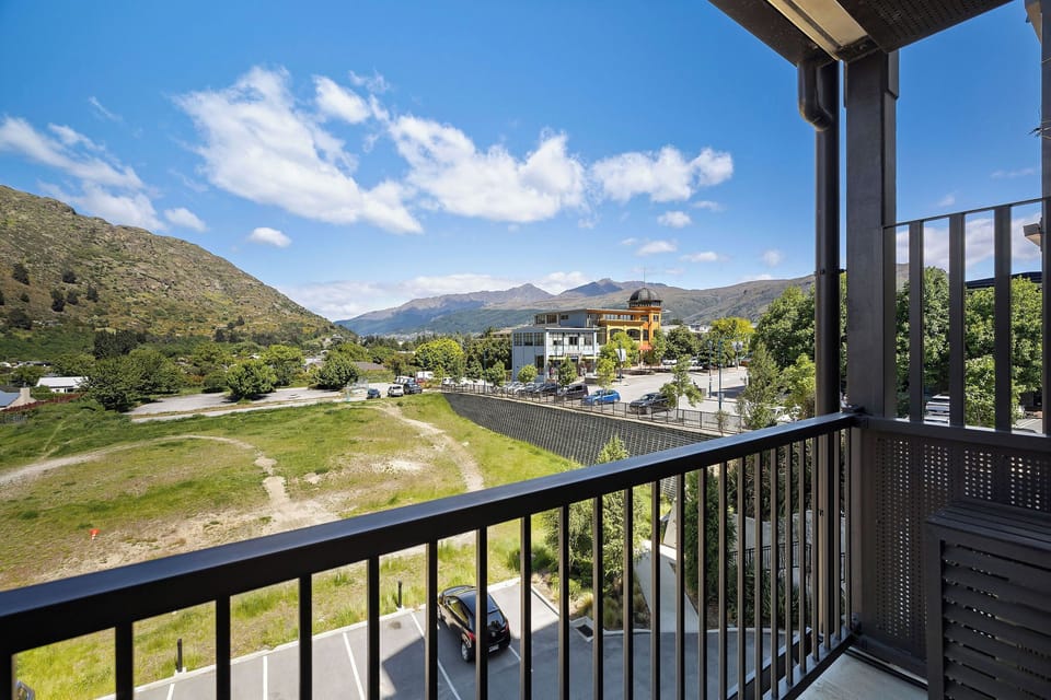 Family Apartment, Balcony, Mountain View | Property grounds