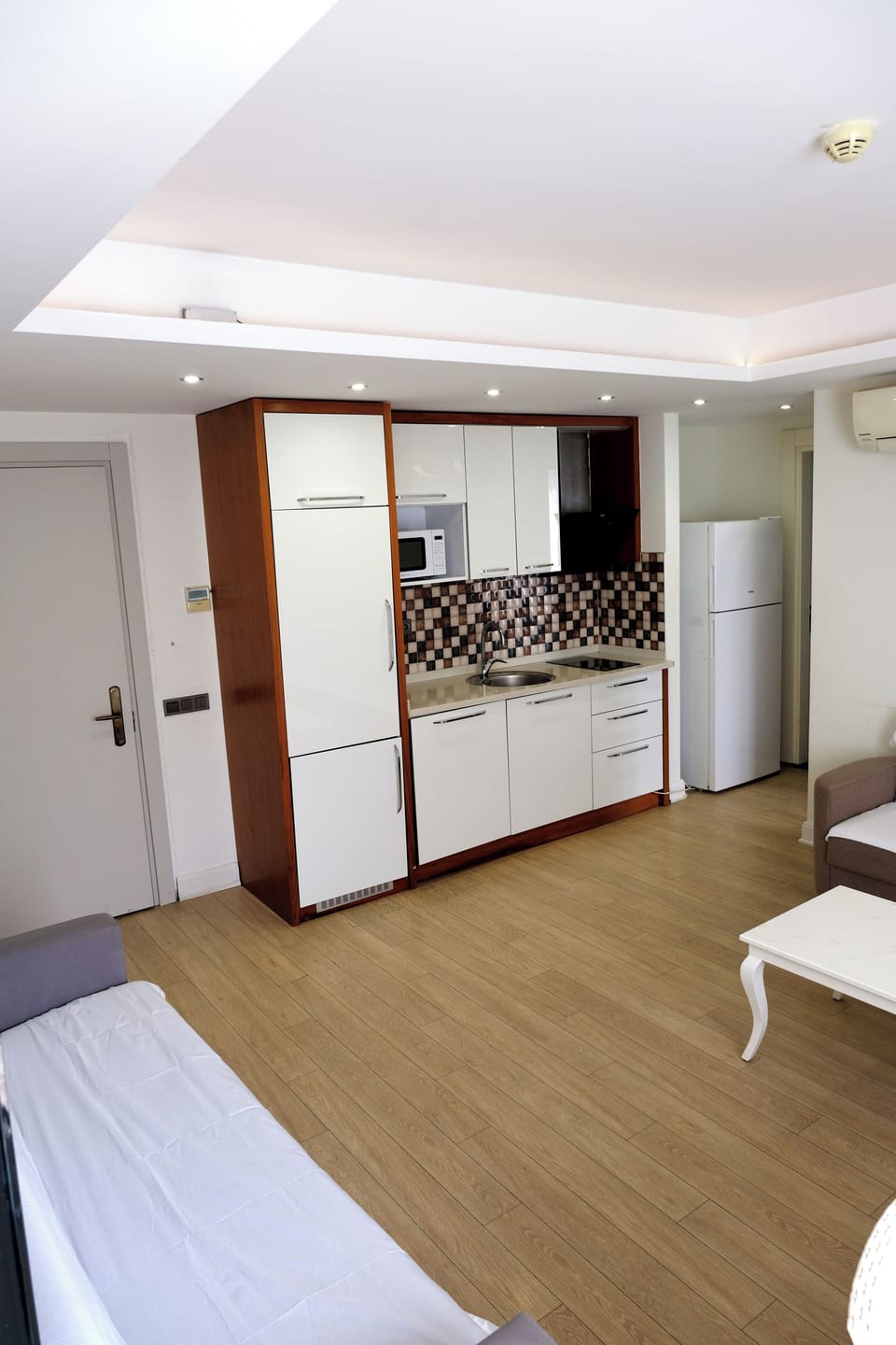 Family Suite, City View | Interior