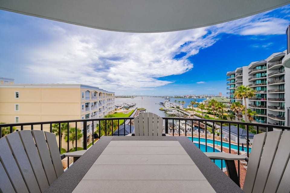 Condo, 3 Bedrooms | Outdoor dining