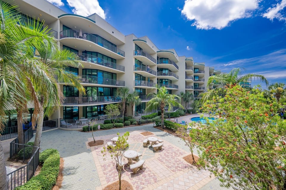 Condo, 3 Bedrooms | Exterior