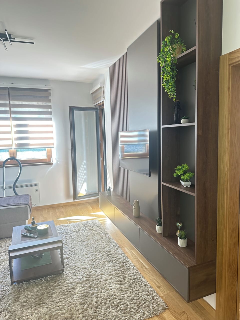 Deluxe Apartment, Balcony, Mountain View | Interior