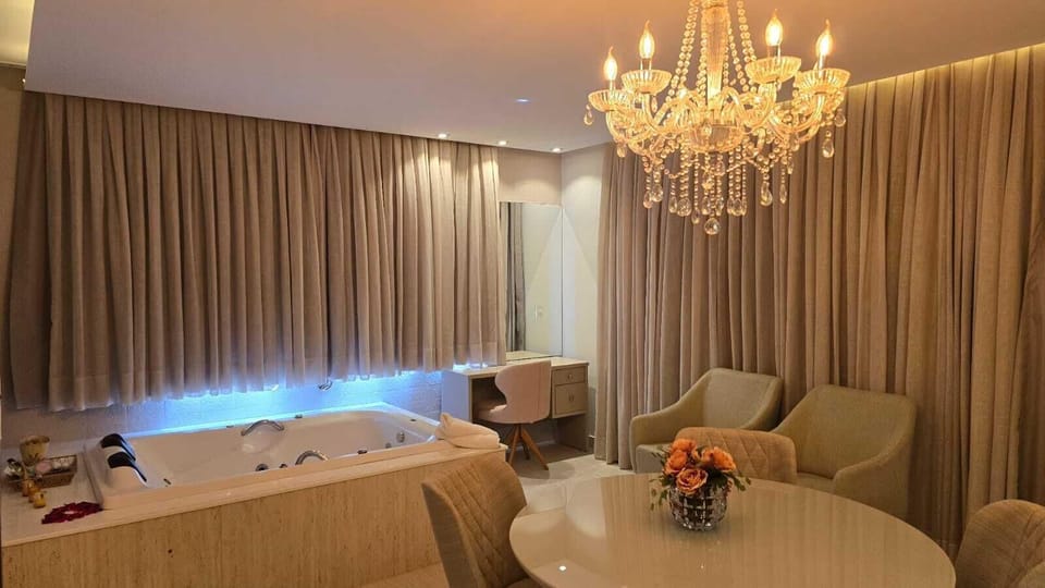 Premium Suite | Private spa tub