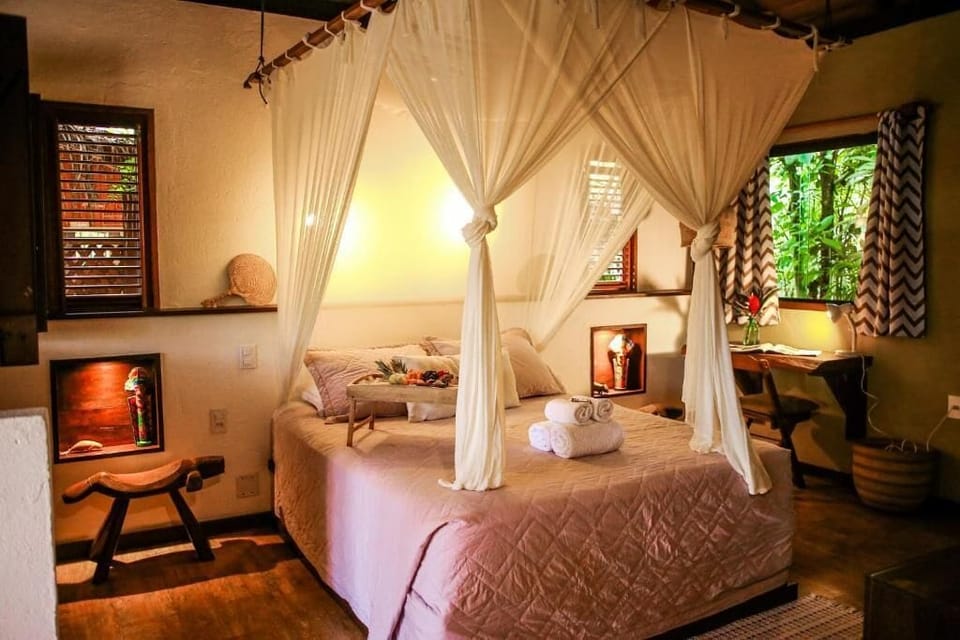 Classic Chalet, 1 Bedroom, Balcony, Courtyard View | Blackout drapes, free WiFi, bed sheets