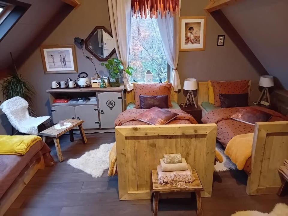 Comfort Triple Room, Courtyard View | WiFi (free)