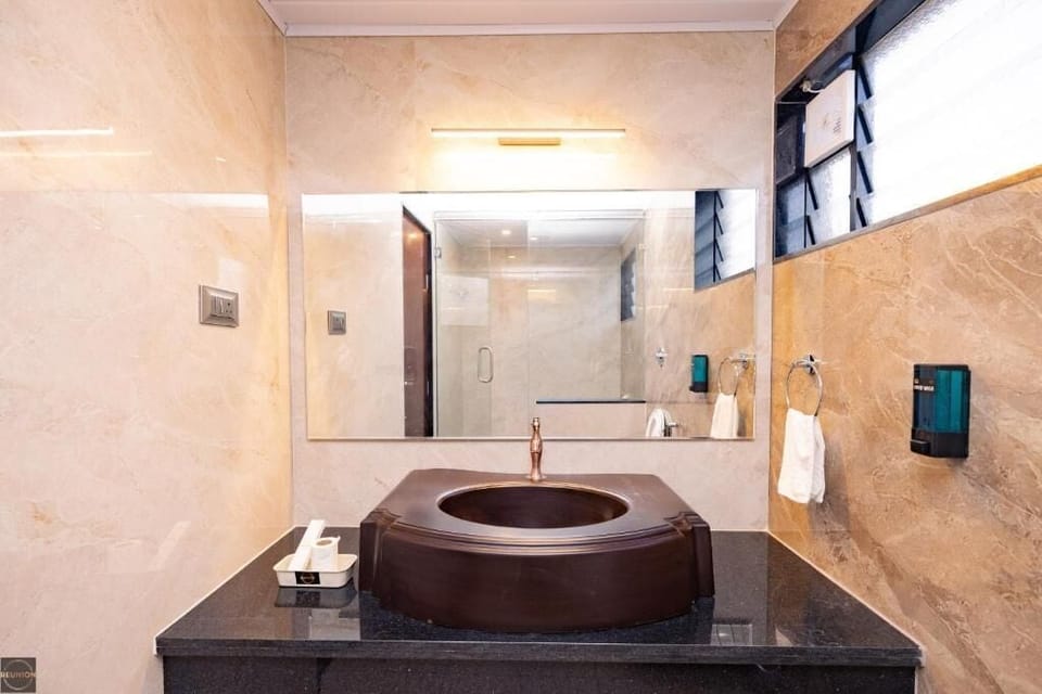 Presidential Suite | Bathroom | Slippers