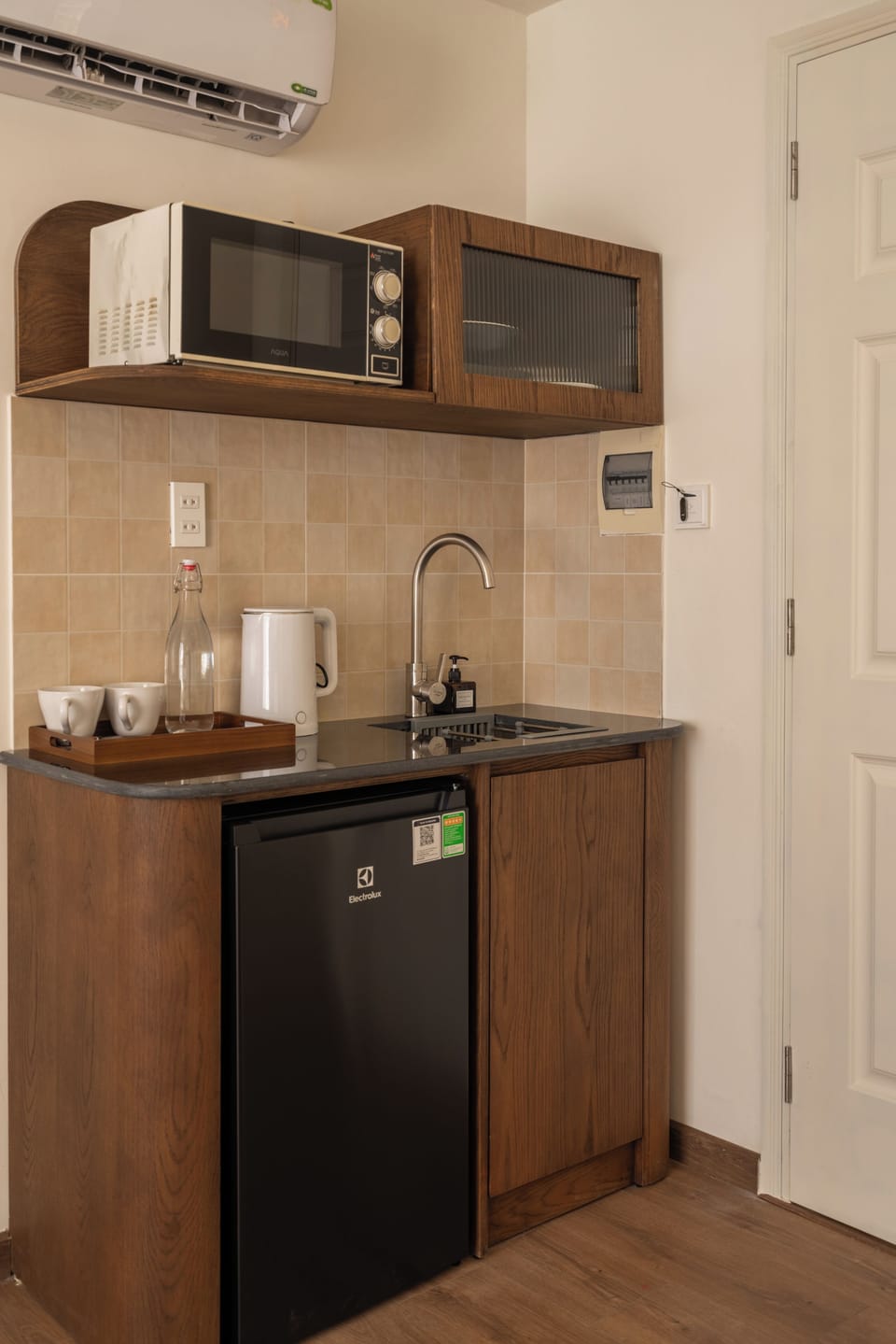 Exclusive Studio | Private kitchen | Cookware/dishes/utensils