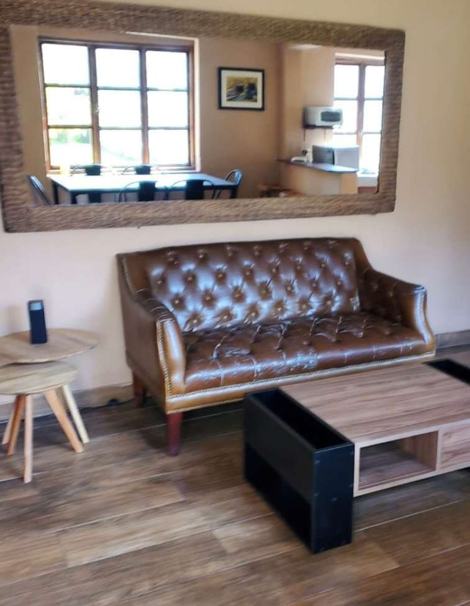 House | 5 bedrooms, high-speed internet