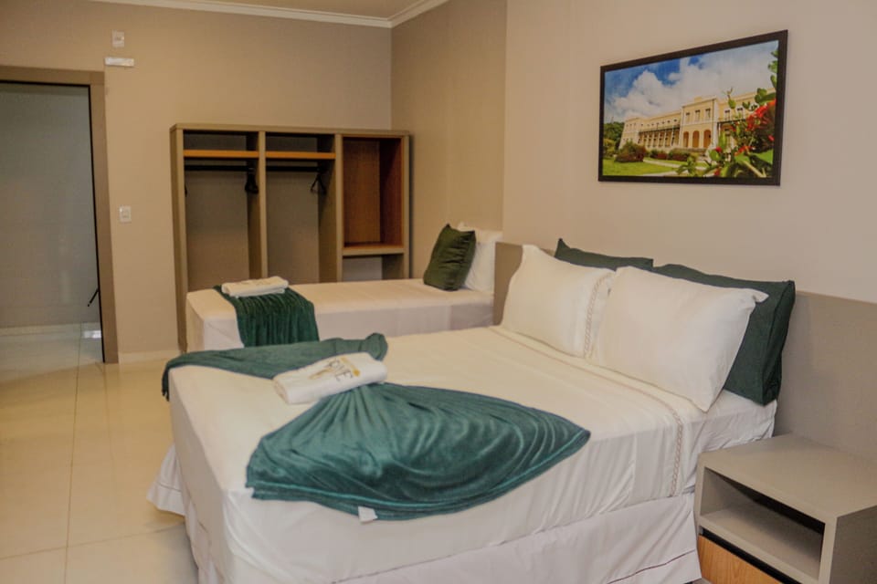 Desk, laptop workspace, iron/ironing board, free WiFi