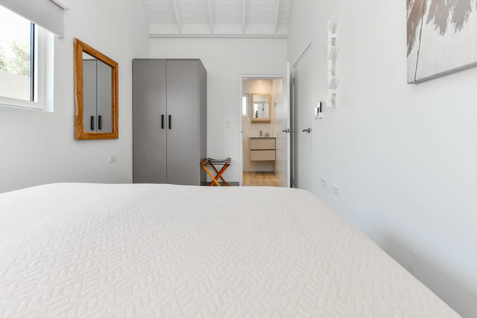 Comfort Apartment, Garden View | In-room safe, blackout drapes, iron/ironing board, free WiFi