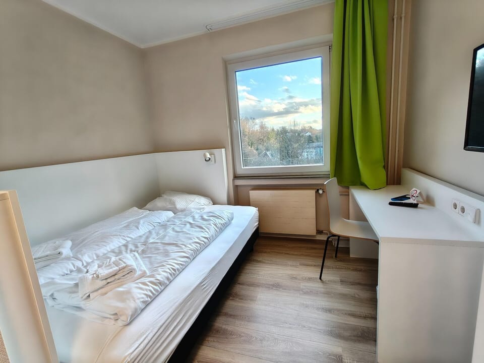 Apartment | 1 bedroom, bed sheets