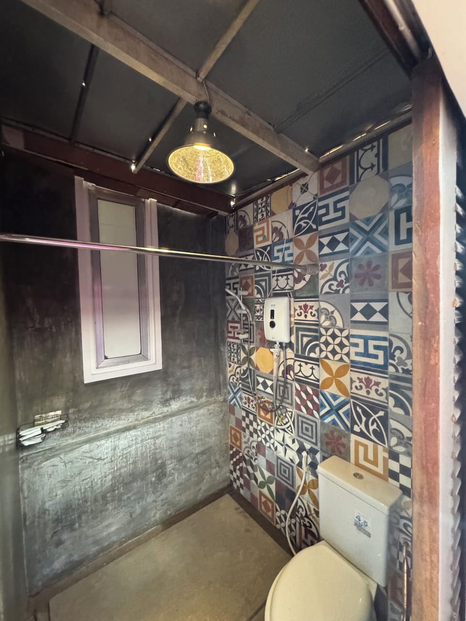 Honeymoon Double Room, City View | Bathroom | Shower, free toiletries, hair dryer, towels