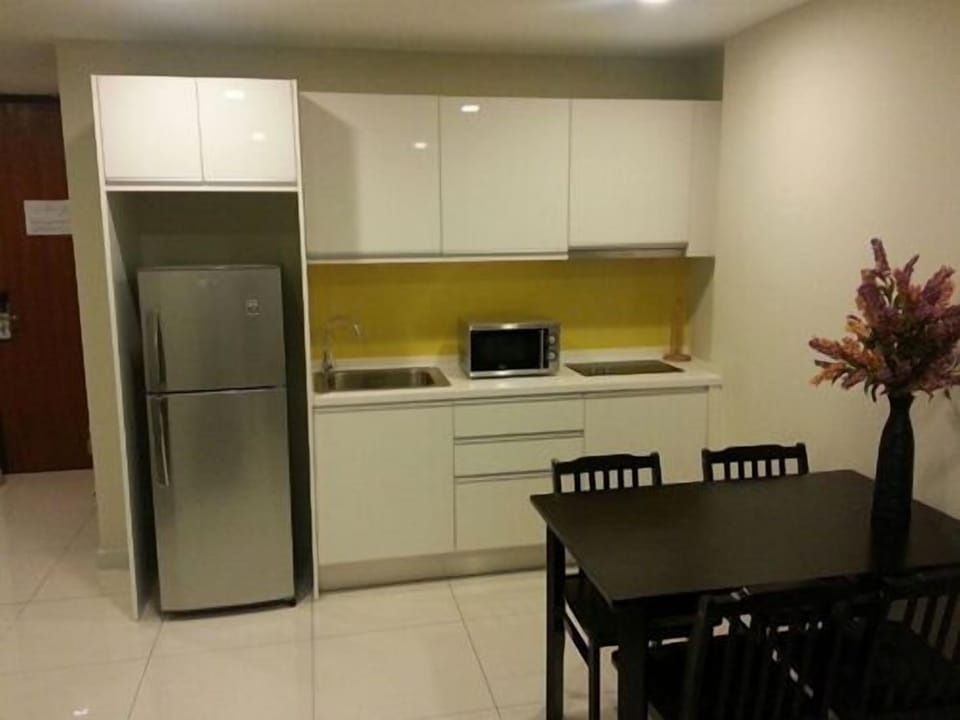 Private kitchenette