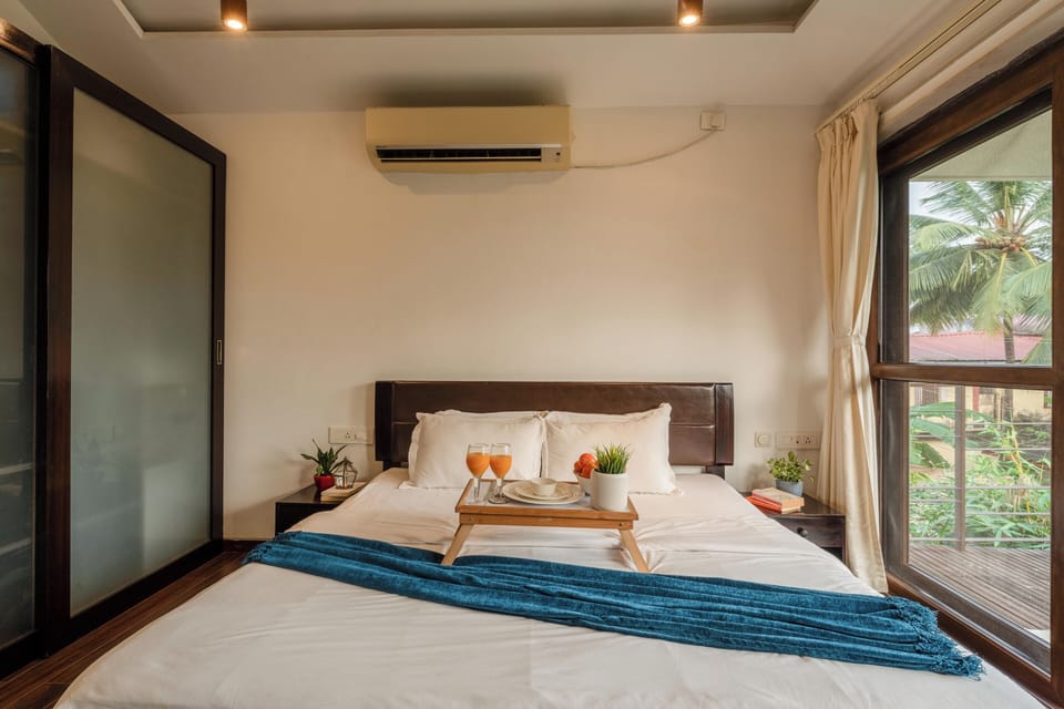Villa, 3 Bedrooms, Pool View, Beachside | Premium bedding, down comforters, memory foam beds, in-room safe