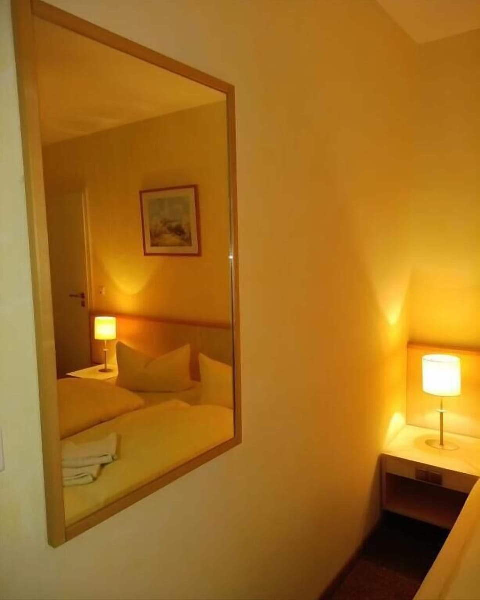 Double Room | WiFi (free)