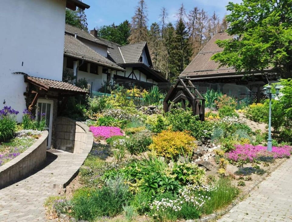 Apartment | Garden