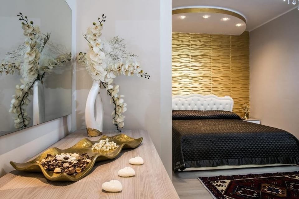 Family Triple Room, City View | Desk, WiFi (free)