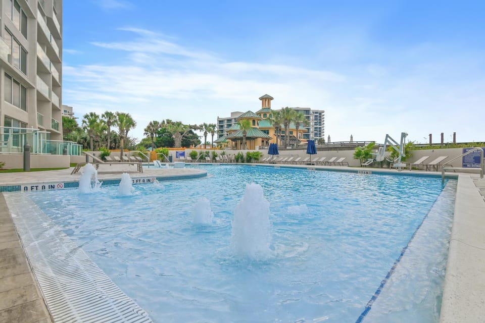 Studio, 1 King Bed with Sofa bed (Beachside II #4247) | Pool | Outdoor pool, a heated pool