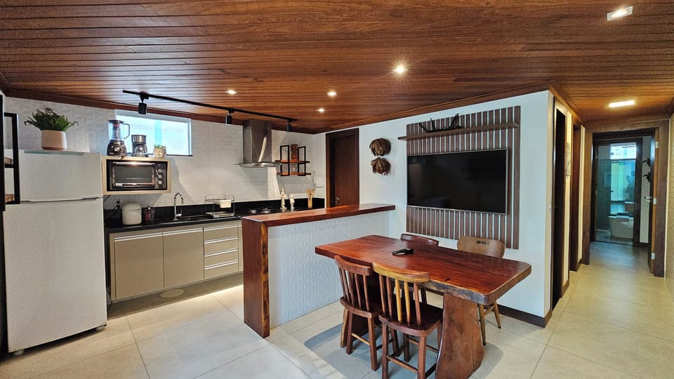 Family Apartment, Balcony, City View | Private kitchen