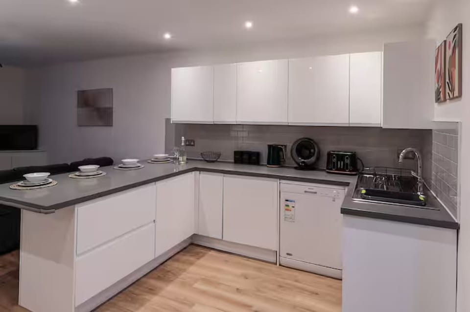 Apartment, Patio | Private kitchen