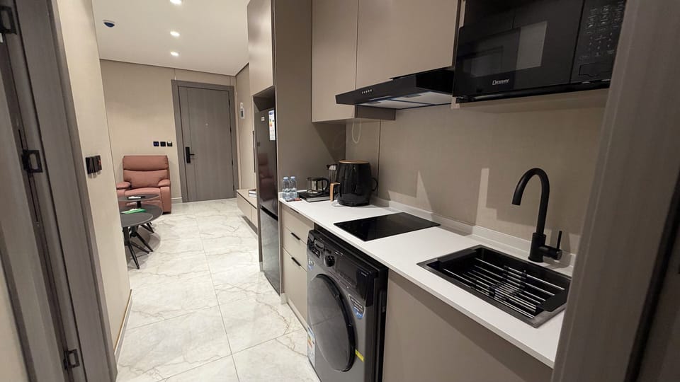 Apartment, 1 Bedroom, Accessible, Smoking | Interior