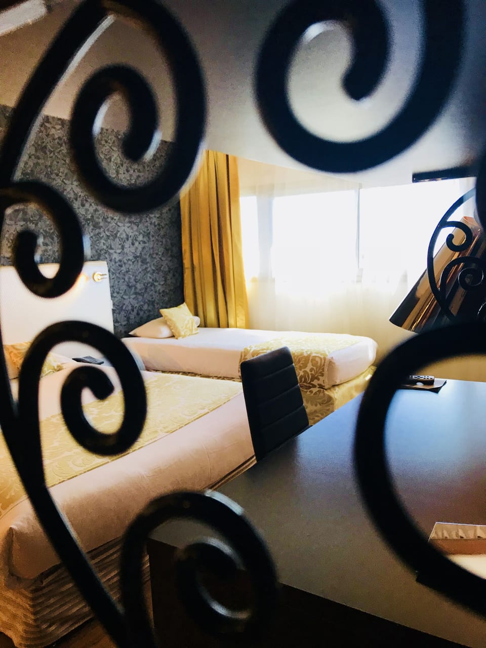 Premium bedding, in-room safe, desk, laptop workspace