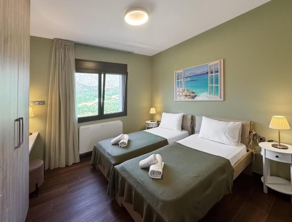 In-room safe, soundproofing, iron/ironing board, WiFi (free)
