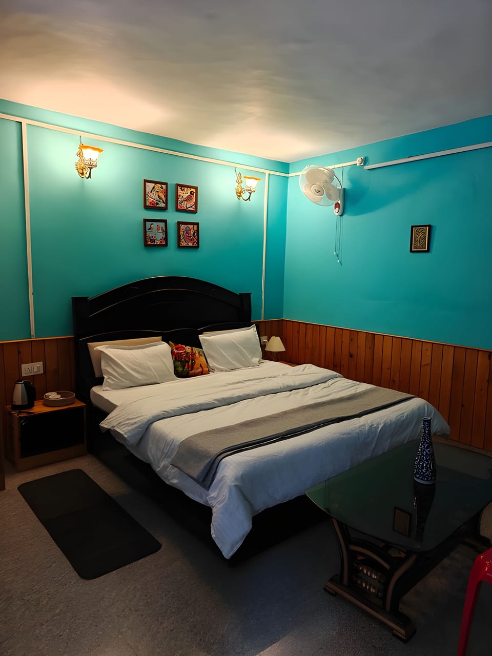 Deluxe Room | Premium bedding, memory foam beds, minibar, soundproofing
