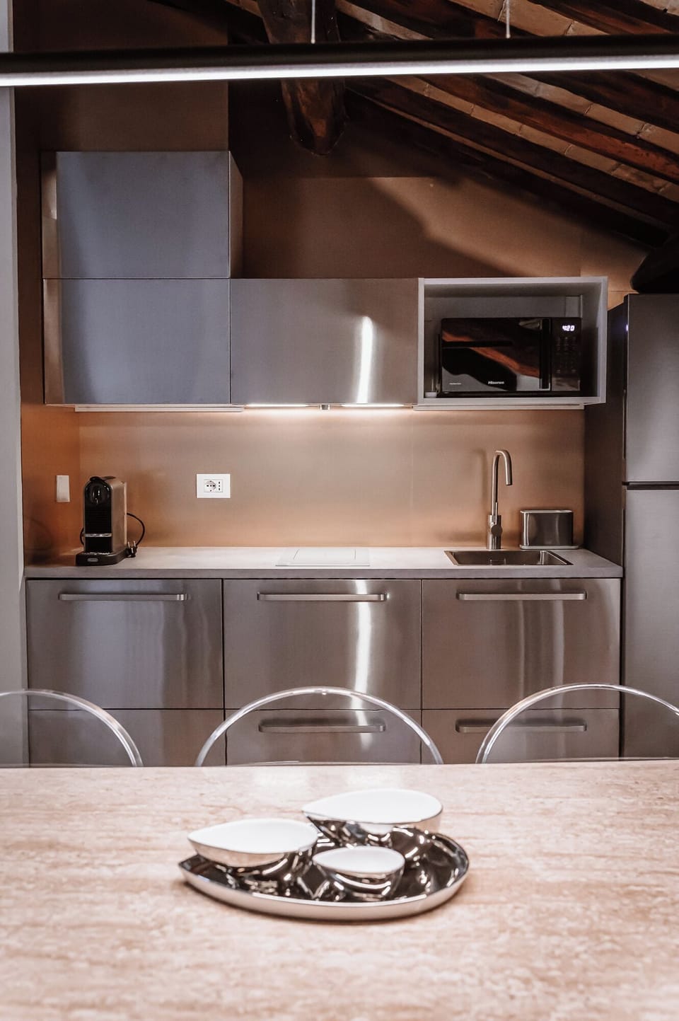Superior Apartment, Balcony, Courtyard View | Private kitchen | Fridge, microwave, stovetop, dishwasher