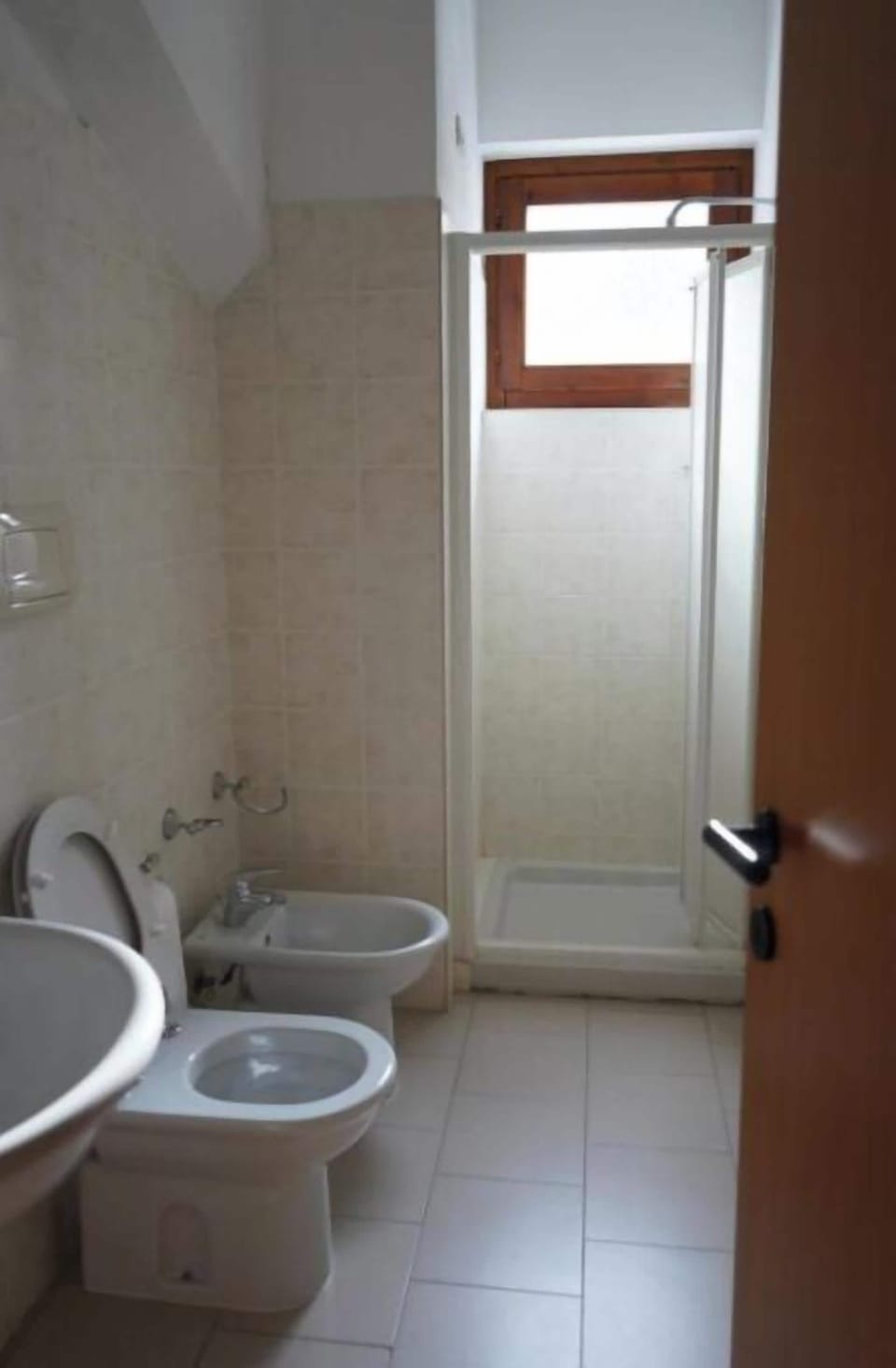 Hair dryer, towels, toilet paper