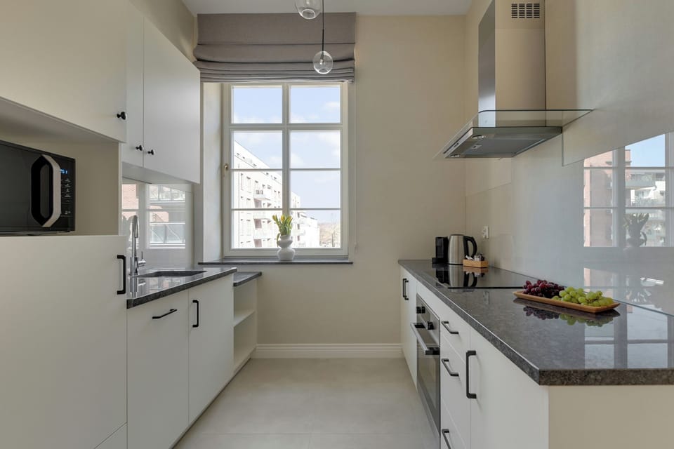 Superior Apartment, 2 Bedrooms | Private kitchen