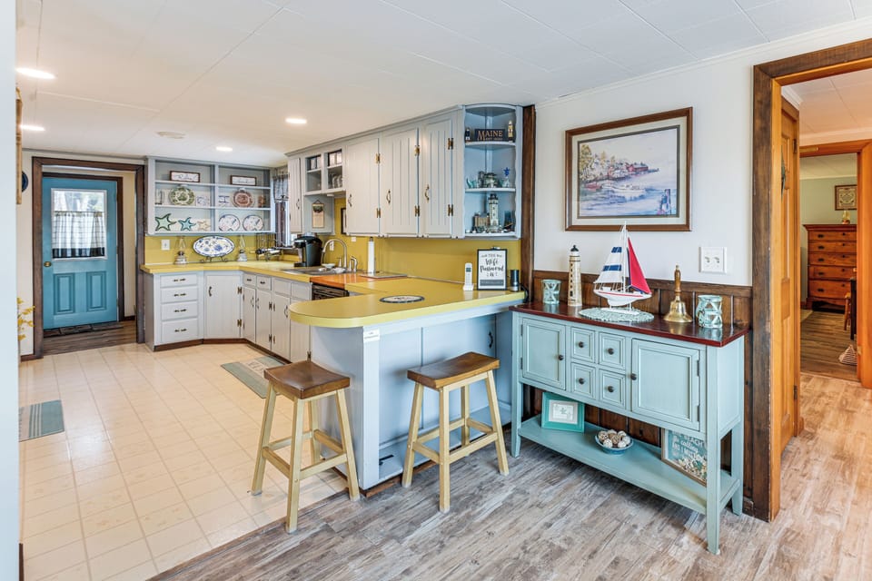 Cottage (2 Bedrooms) | Interior
