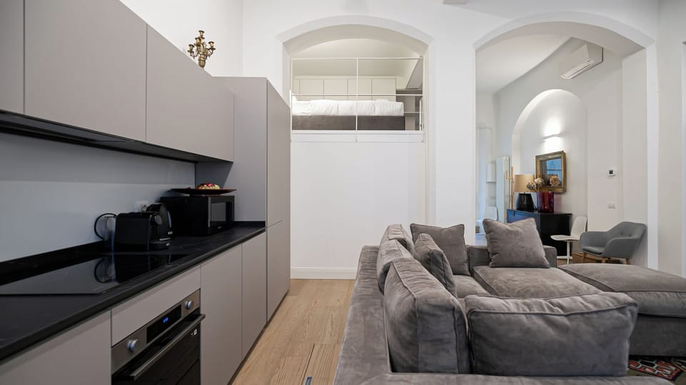 Apartment (1 Bedroom) | Interior