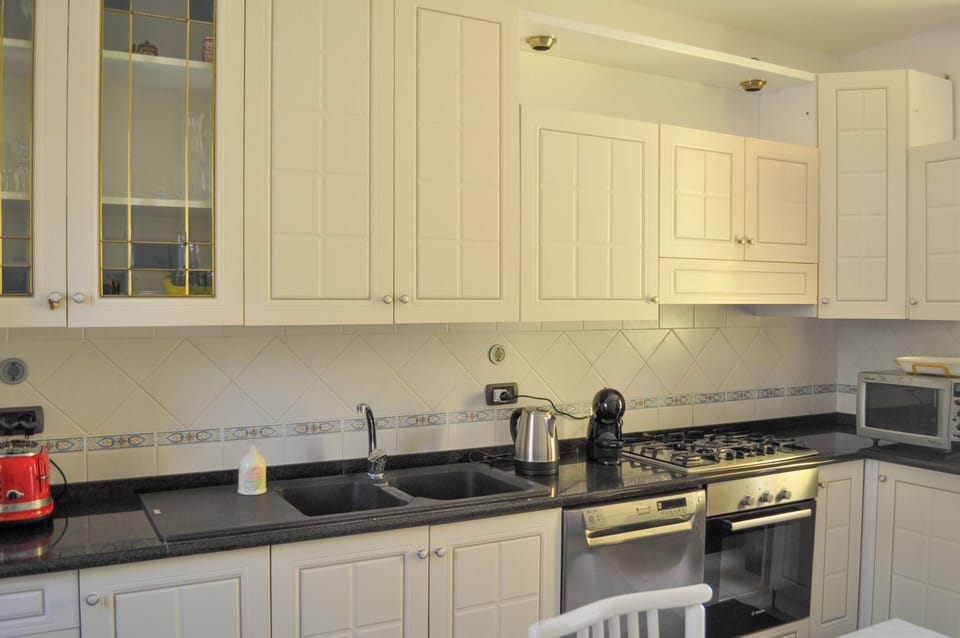 House, Patio | Private kitchen