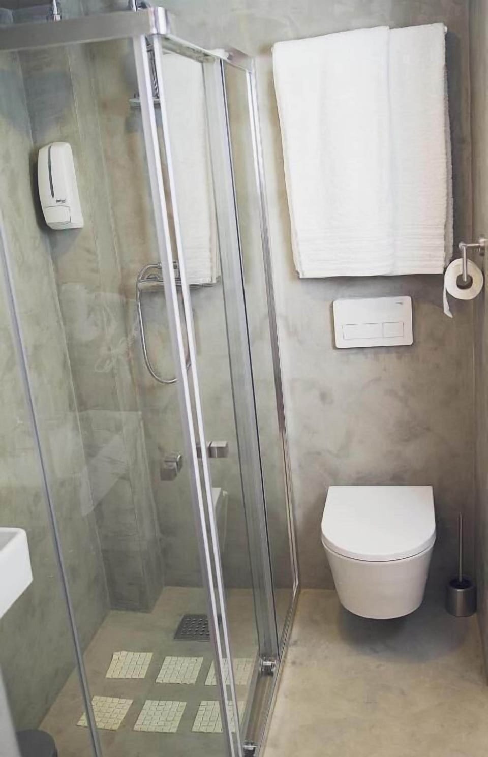 Standard Suite | Bathroom
