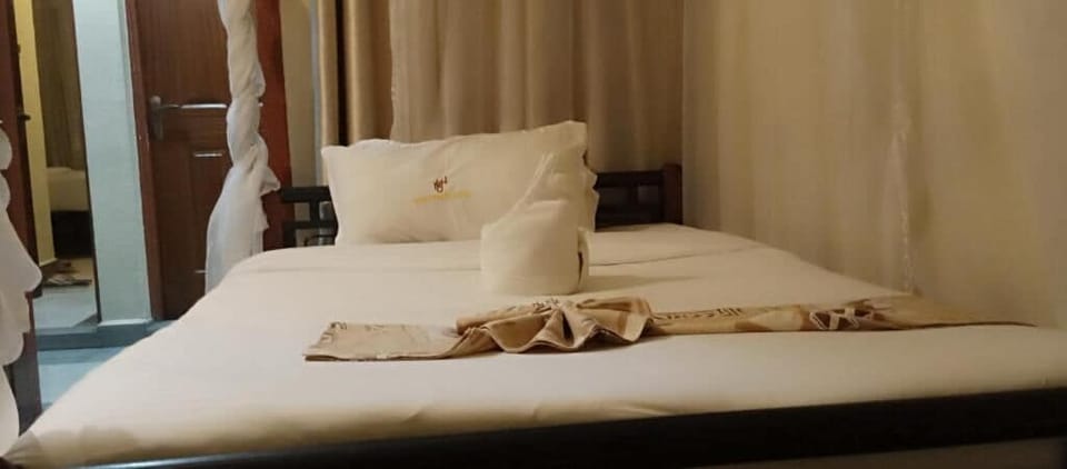 Single Room, Balcony, City View | Free WiFi