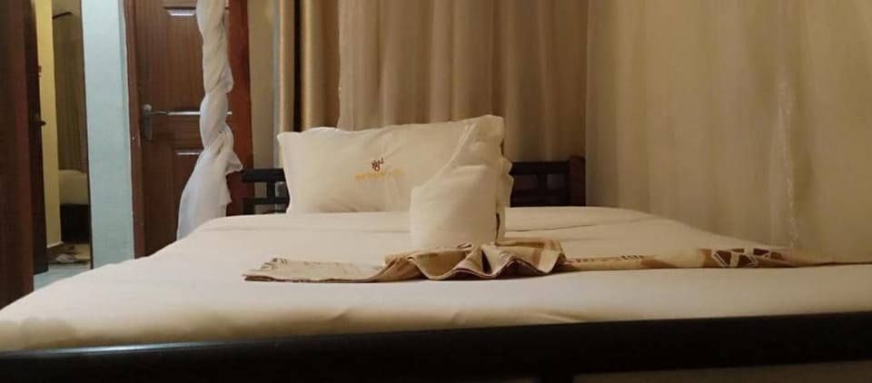 Deluxe Studio, Balcony, City View | Free WiFi