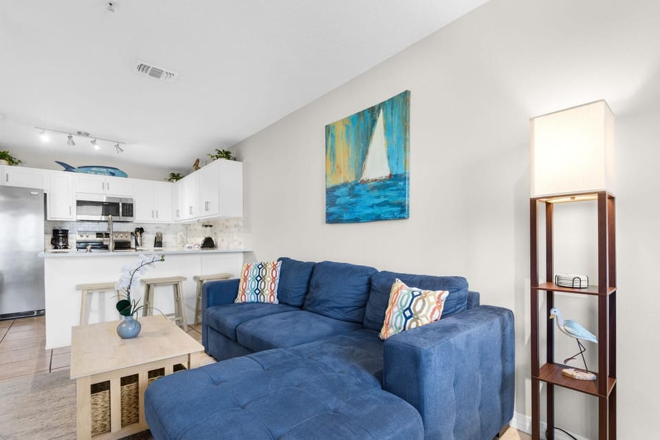 Condo, Multiple Beds (Gulf Island 532) | Living area