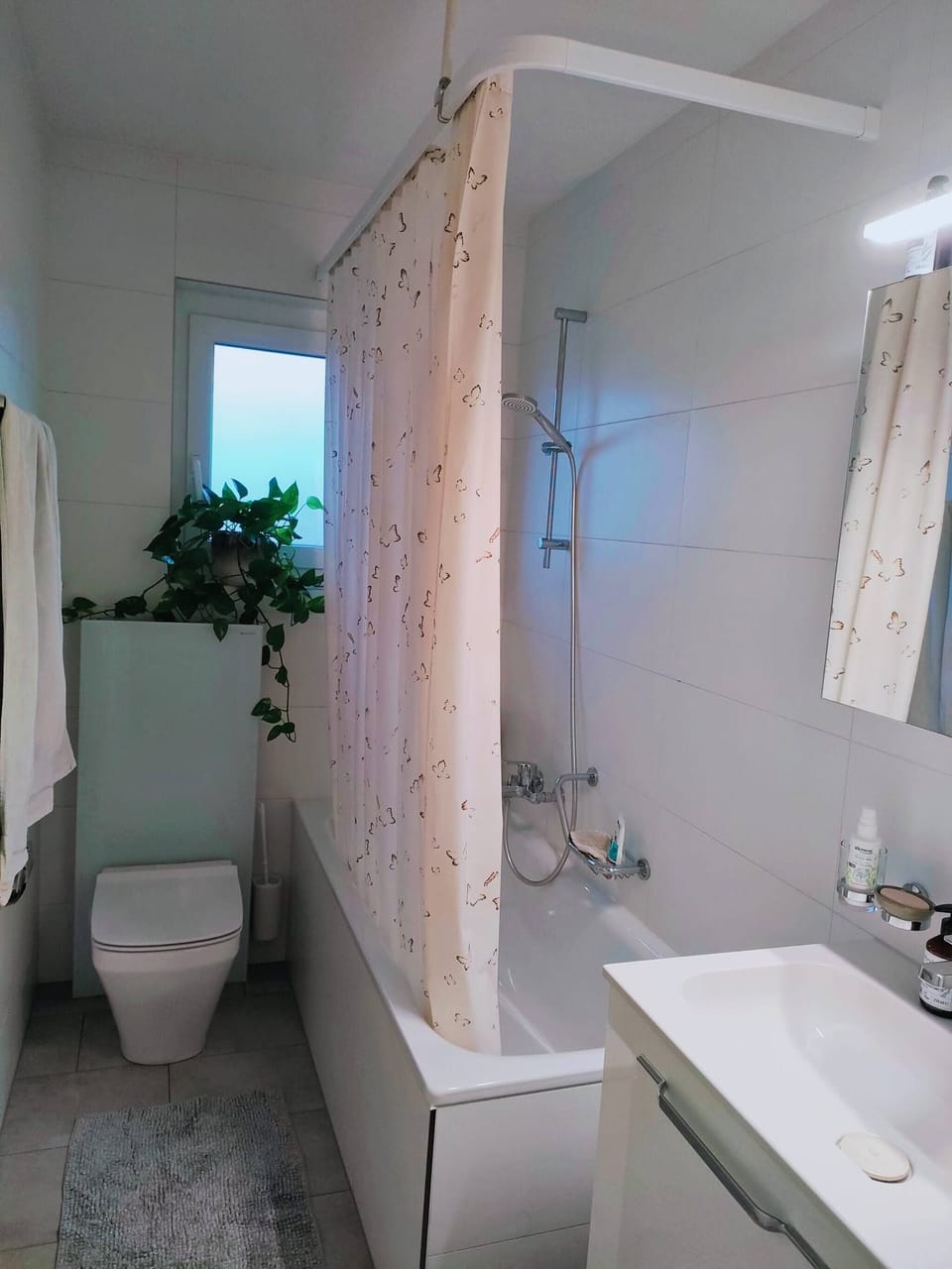 Apartment, 1 Bedroom | Bathroom