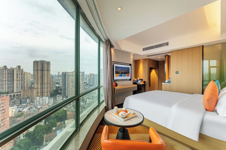 Deluxe Double Room, City View | Egyptian cotton sheets, premium bedding, down comforters, pillowtop beds