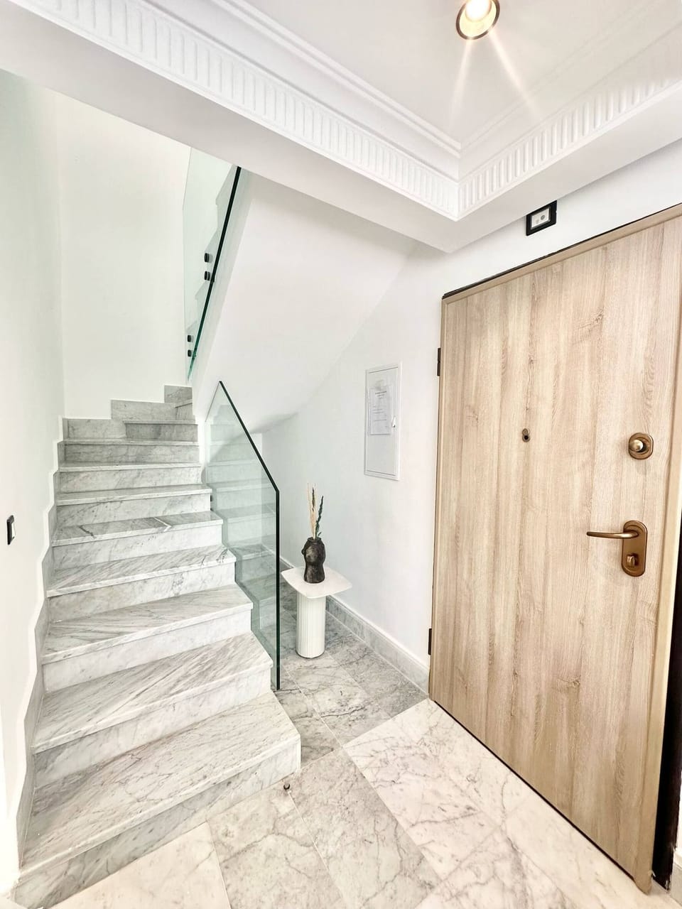 Apartment, 3 Bedrooms, Smoking, Balcony | Interior