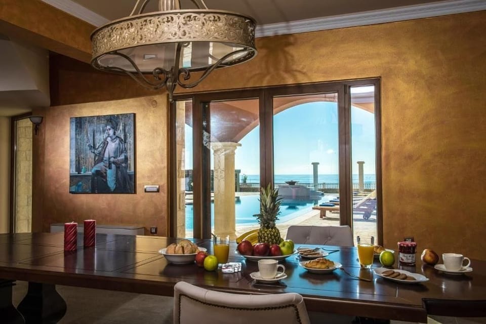 Villa, Balcony, Courtyard View | Dining