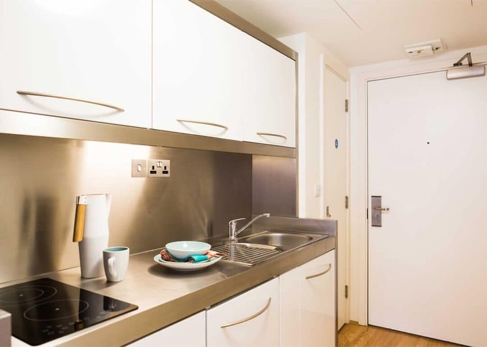 Classic Studio | Private kitchenette