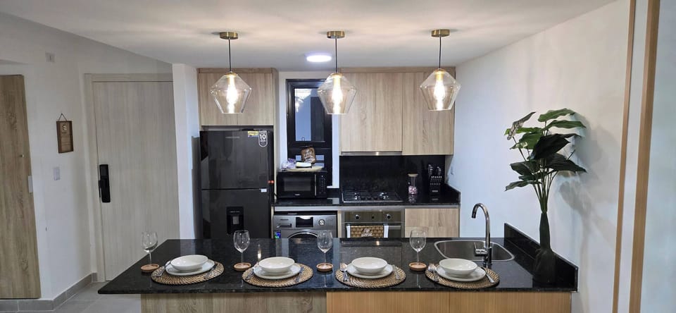 Apartment, 2 Bedrooms, Accessible, Smoking | Interior
