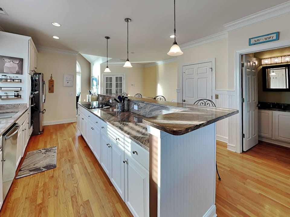 Studio (4 Bedrooms) | Property amenity