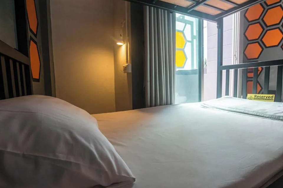 Bed in 4 Beds Mixed Dorm | Free WiFi, bed sheets